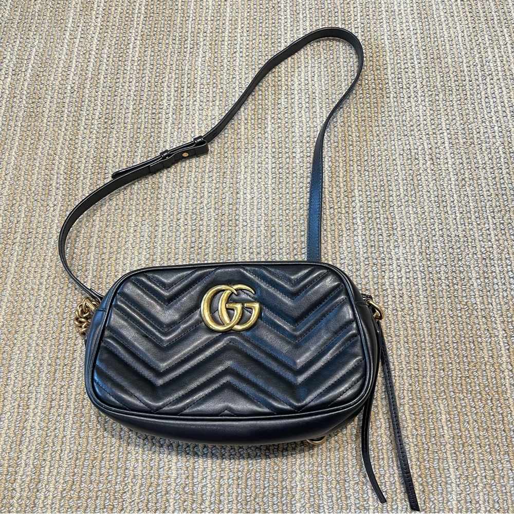 Gucci Black Chevron GG Leather Crossbody Bag - Picture 12 of 14